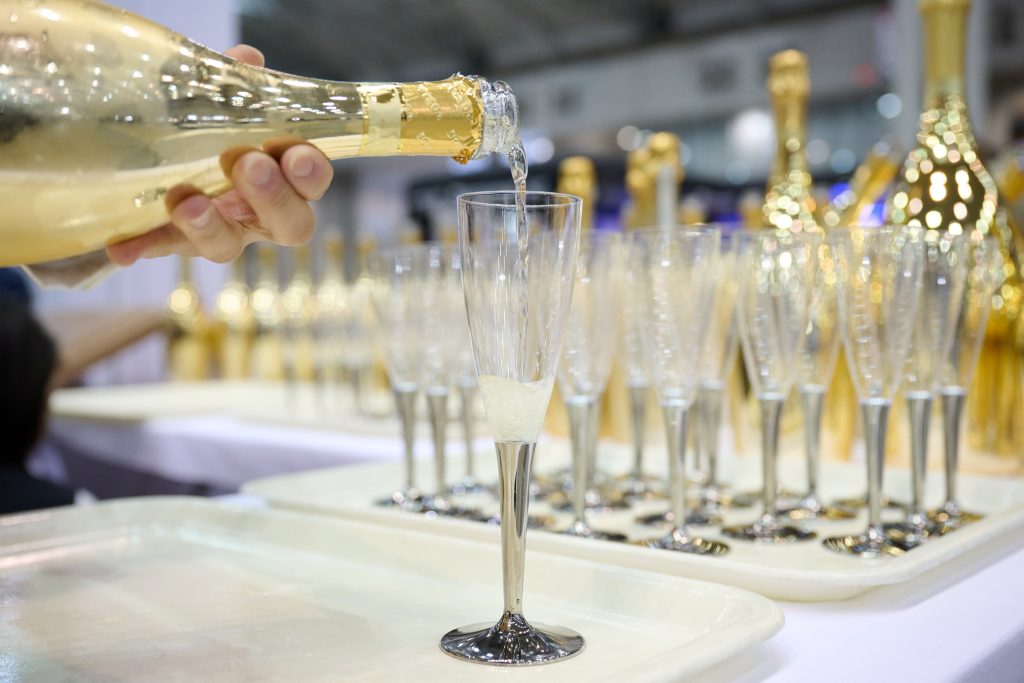 初日のPREMIER DAYでWELCOME PARTYを開催