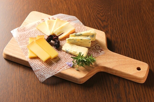 会場内で多彩なフード＆ドリンクを展開